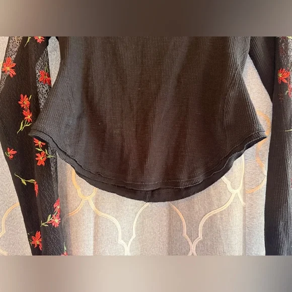 Free people lace long sleeve top - Picture 8 of 8